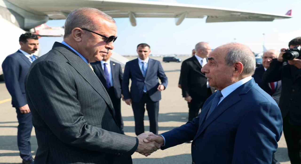 Cumhurbaşkanı Erdoğan, 8 Kasım Zafer Günü kutlamalarına katılmak üzere Azerbaycanda