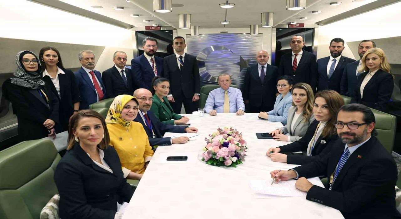 Cumhurbaşkanı Erdoğan: CHPnin bizi çekmeye çalıştığı bu seviyeye inmeyiz, inemeyiz