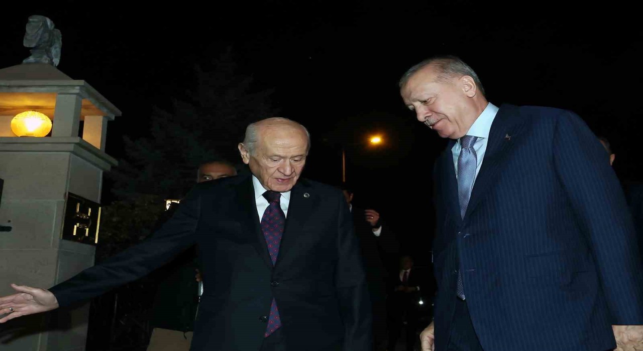 Cumhurbaşkanı Erdoğan, MHP Lideri Bahçeli ile bir araya geldi