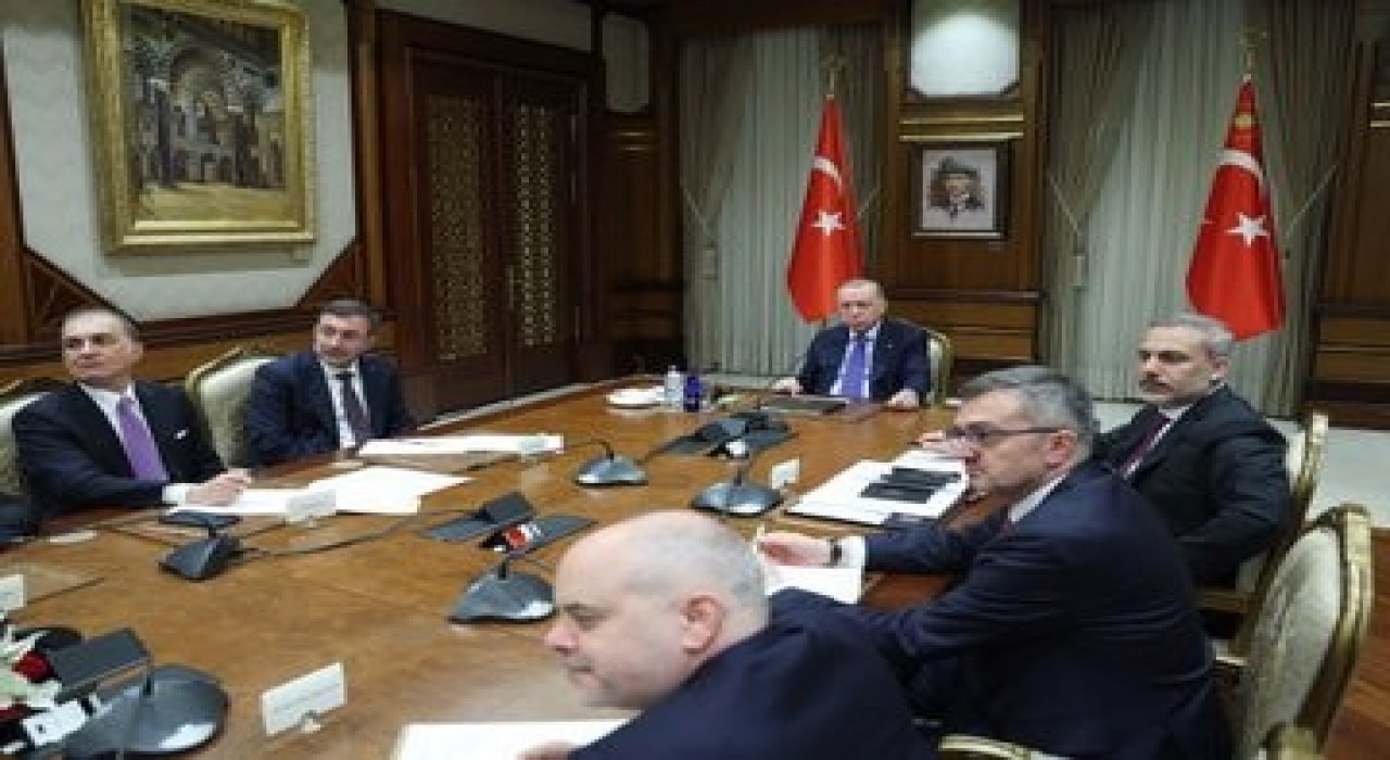 Cumhurbaşkanı Erdoğan, Ukrayna konusunda Gönüllüler Koalisyonu Liderler Zirvesinin çevrimiçi toplantısına katıldı