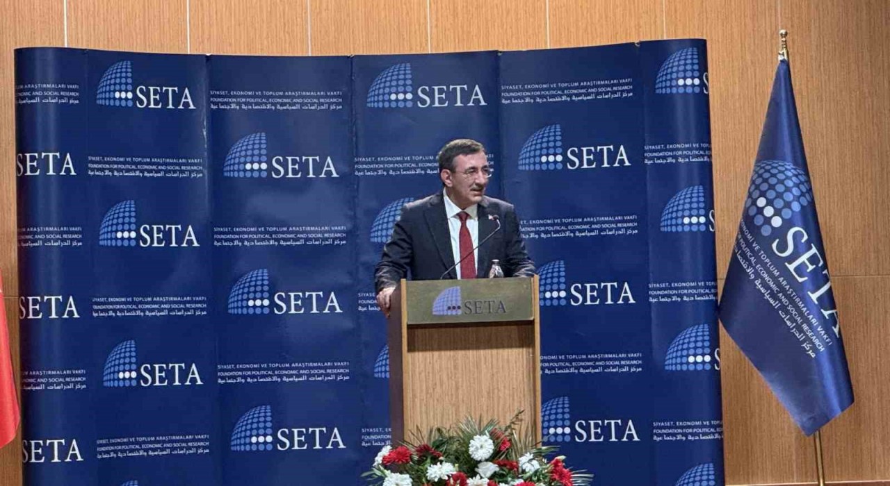 Cumhurbaşkanı Yardımcısı  Cevdet Yılmazdan evlenecek çiftlere müjde