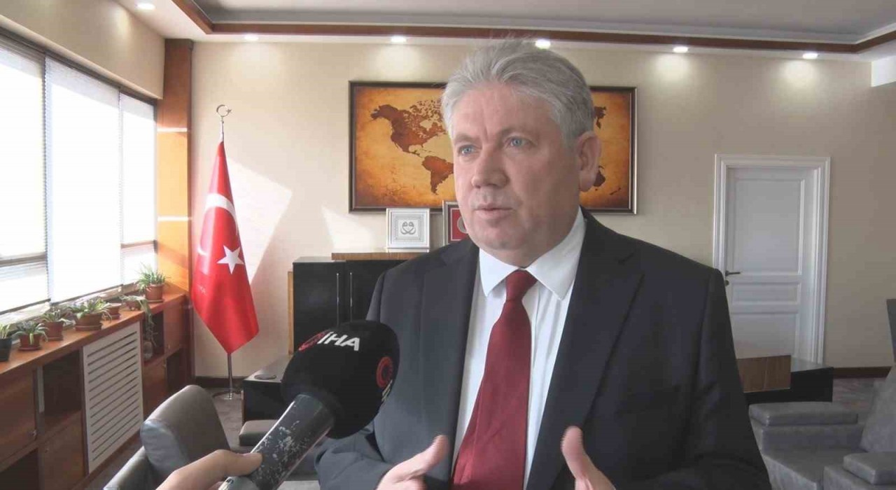 Cumhurbaşkanlığı Eğitim ve Öğretim Politikaları Kurulu Üyesi Akçadan ara tatil açıklaması