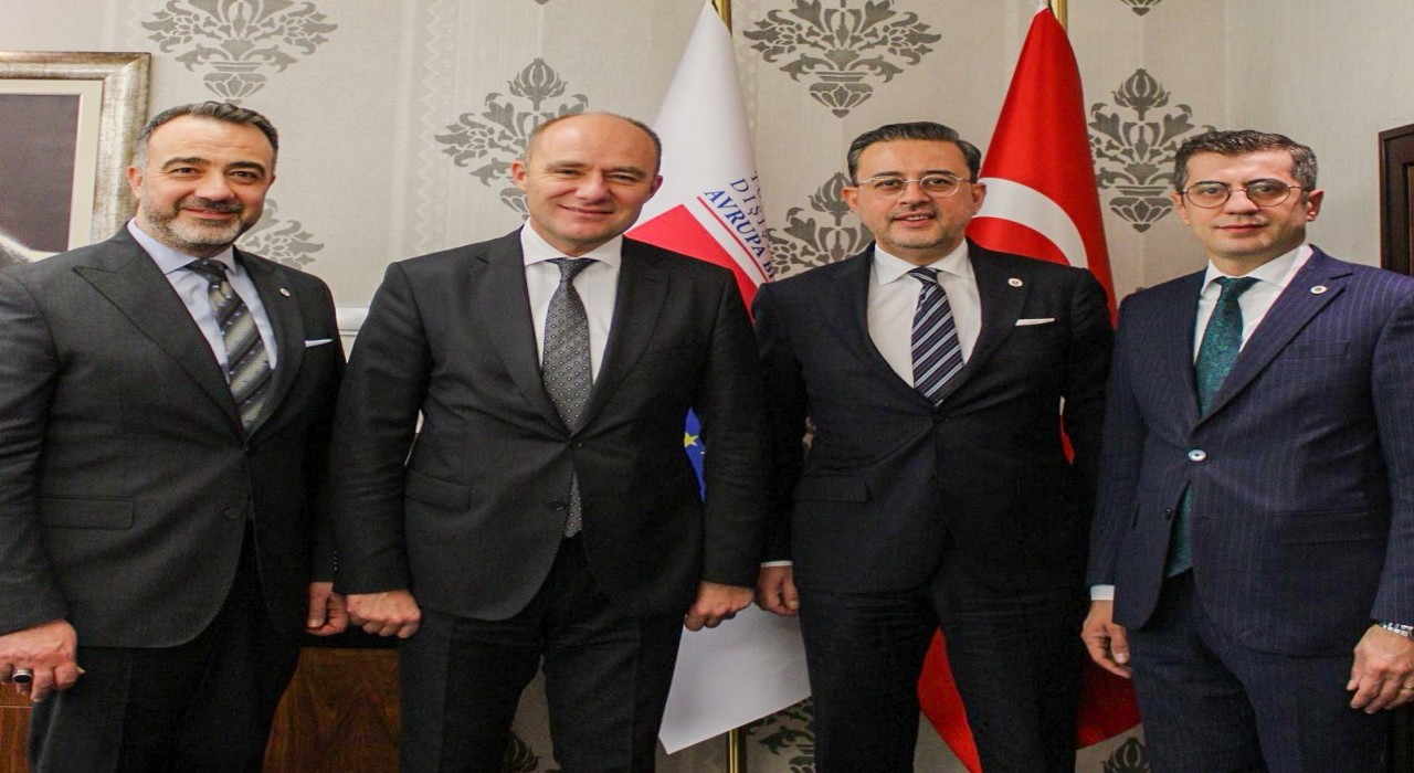 Denizli sanayisinin rekabet artırmak için DSO yönetimi Ankarada önemli görüşmeler yaptı