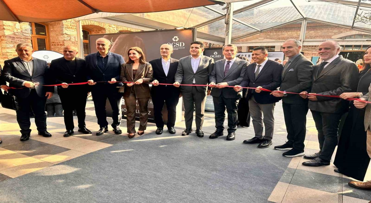 Deri Kürk ve Mücevher Fırsat Günlerinde trend ürünler görücüye çıktı