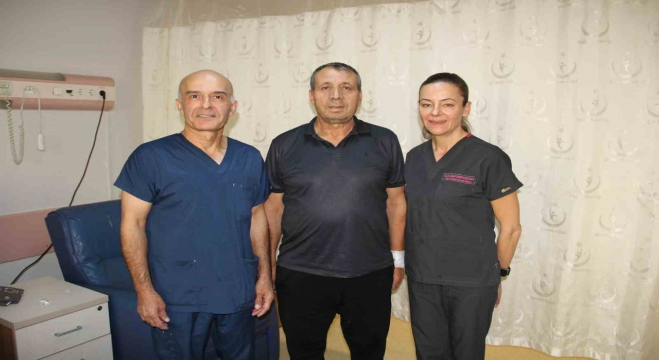 Devlet Hastanesinde bir ilk, aort damarı kapalı yöntemle tedavi edildi