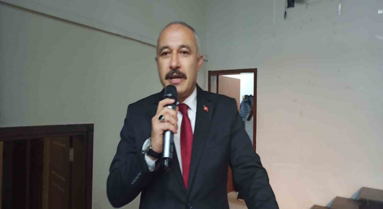 Devrekte Öğretmenler Günü kutlandı