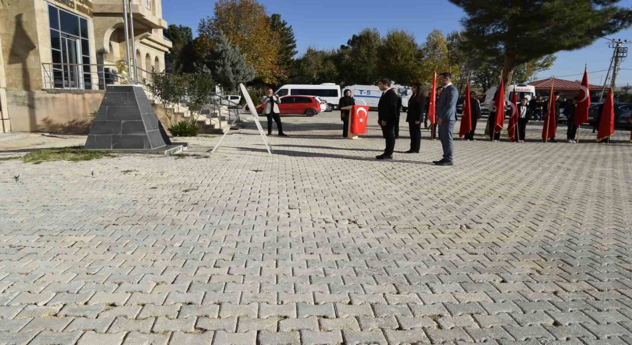 Diclede 24 Kasım Öğretmenler Günü kutlandı