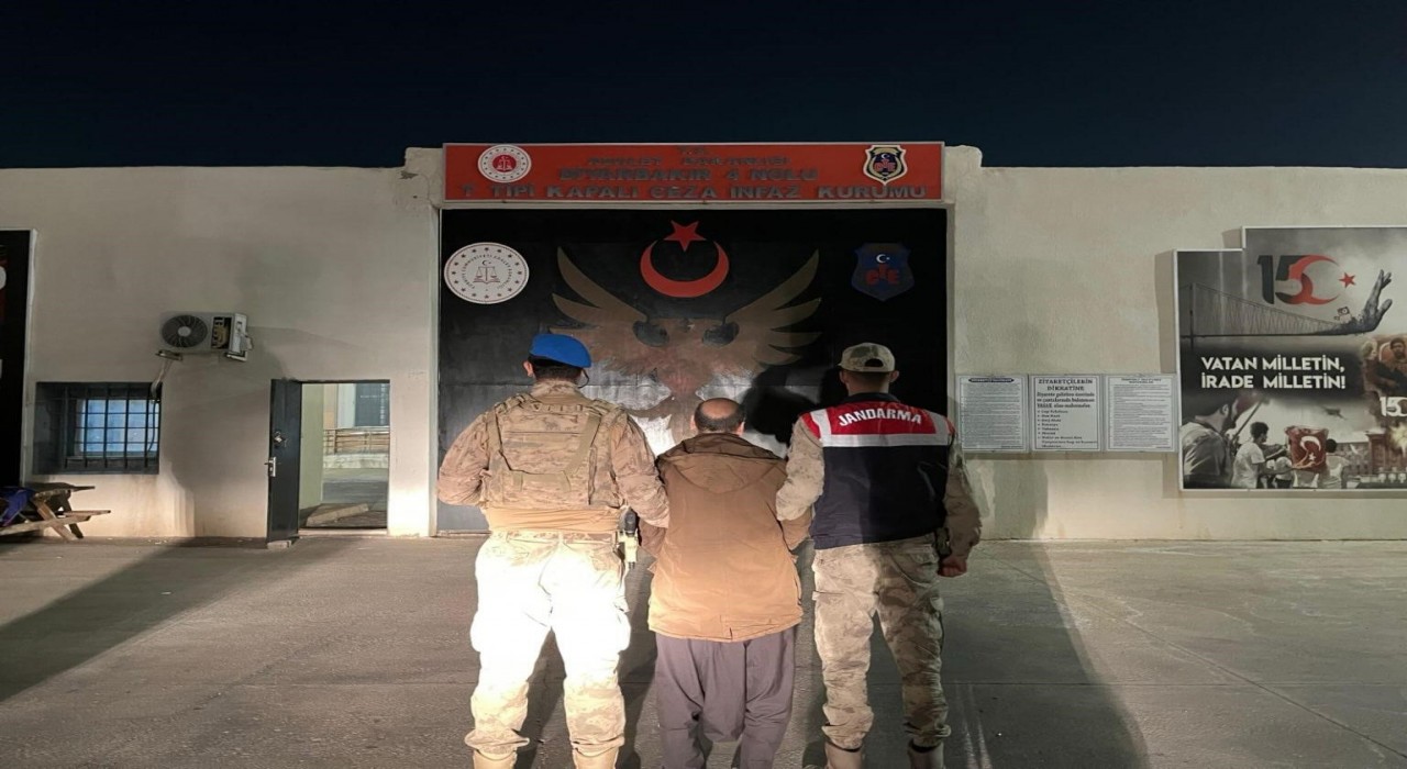 Diyarbakırda 25 yıl kesinleşmiş hapis cezası bulunan şahıs yakalandı