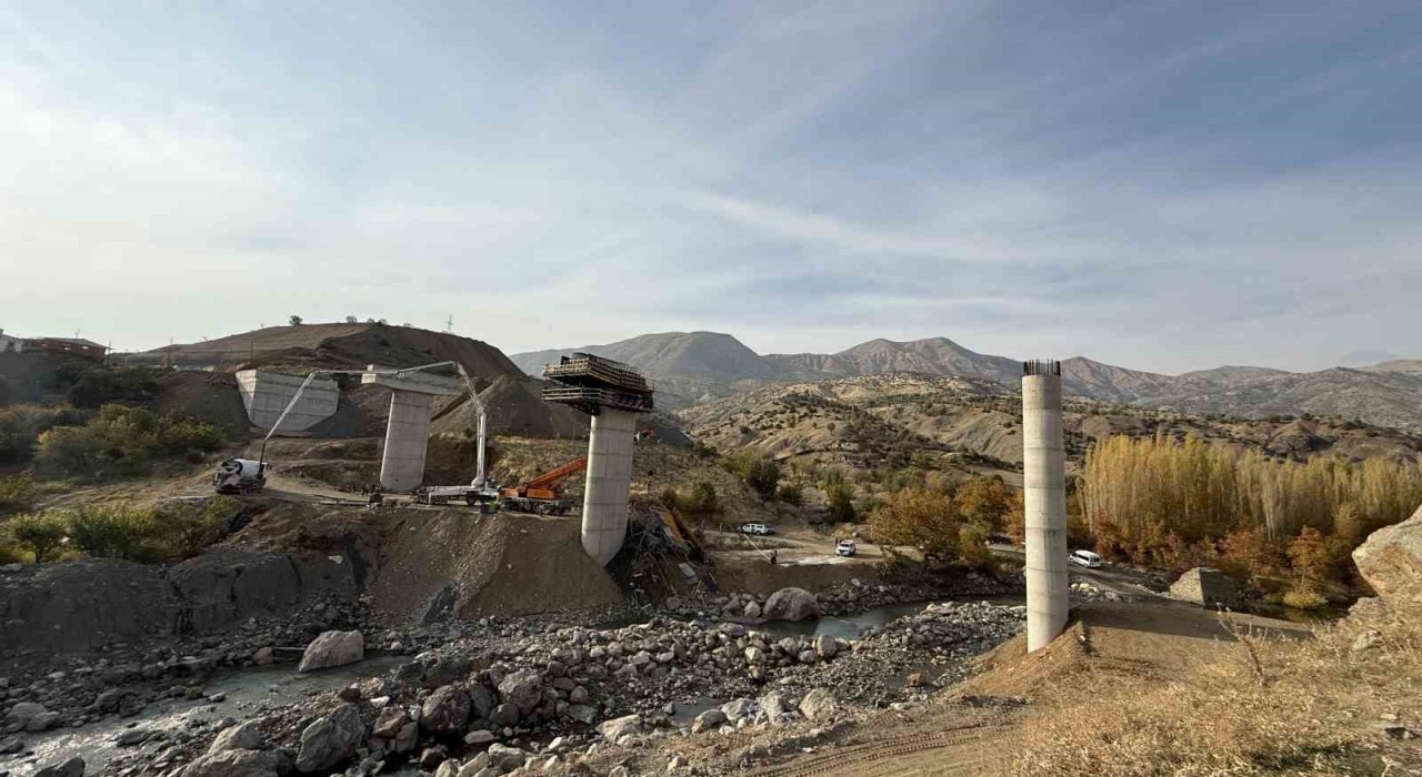 Diyarbakırda 4 kişinin öldüğü viyadük kazasında 3 tutuklama