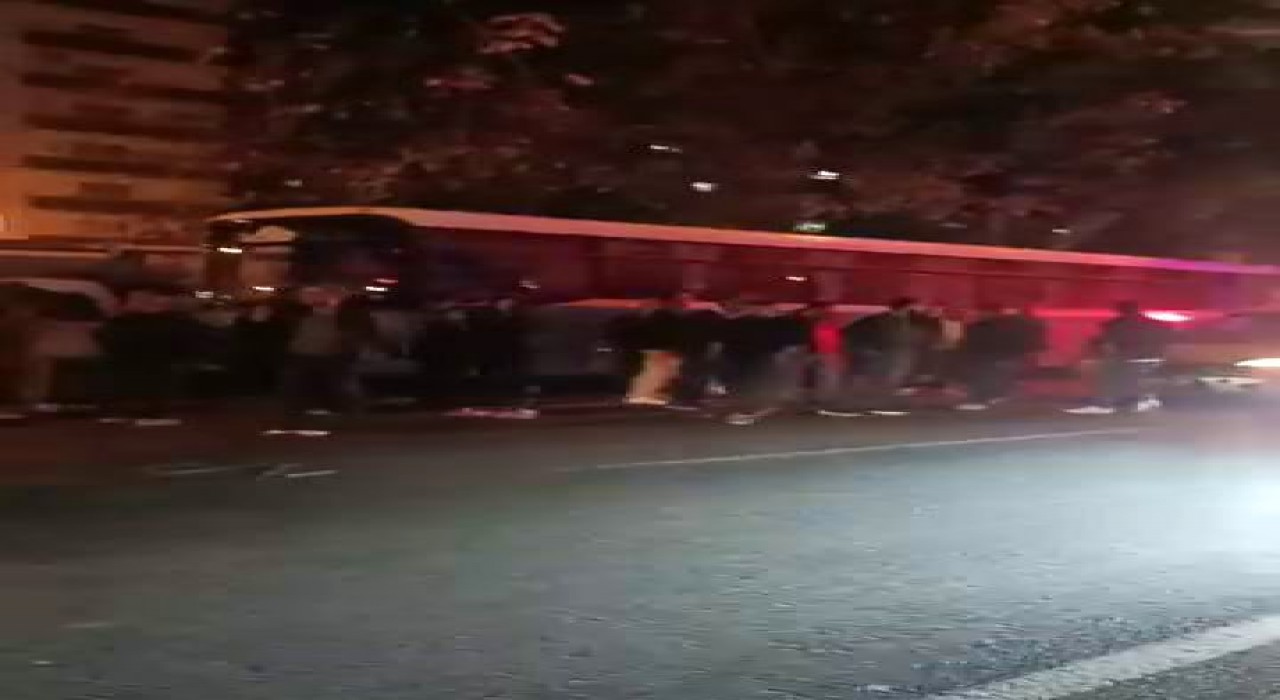 Diyarbakırda araç yaya çarptı: 1 yaralı