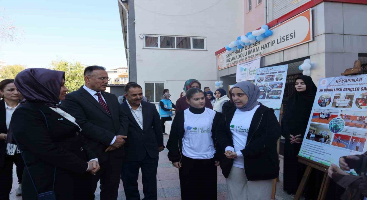 Diyarbakırda Su Gönüllüsü Gençler Projesi