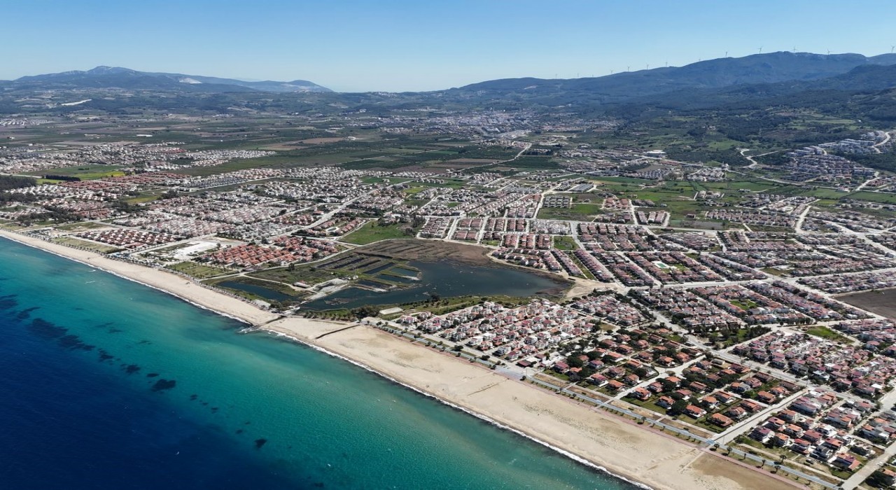 Doğaseverler Kuşadası Kocagöle dikkat çekti