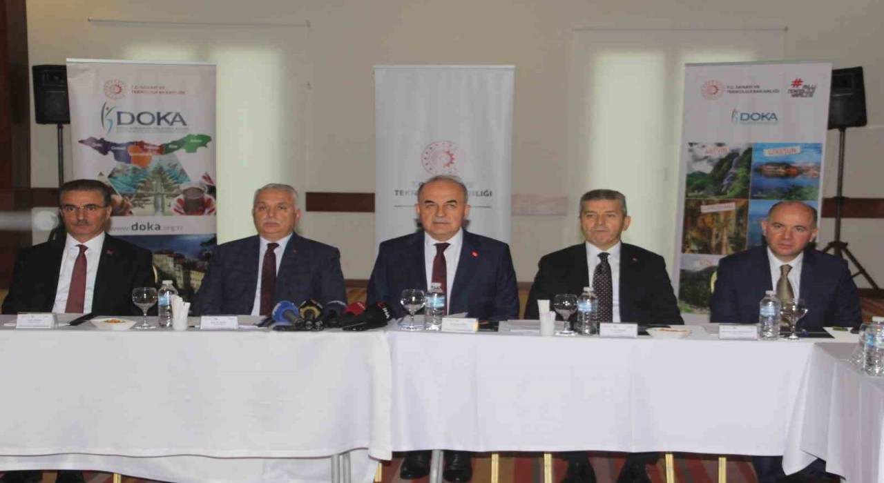 DOKAnın Yönetim Kurulu Orduda toplandı