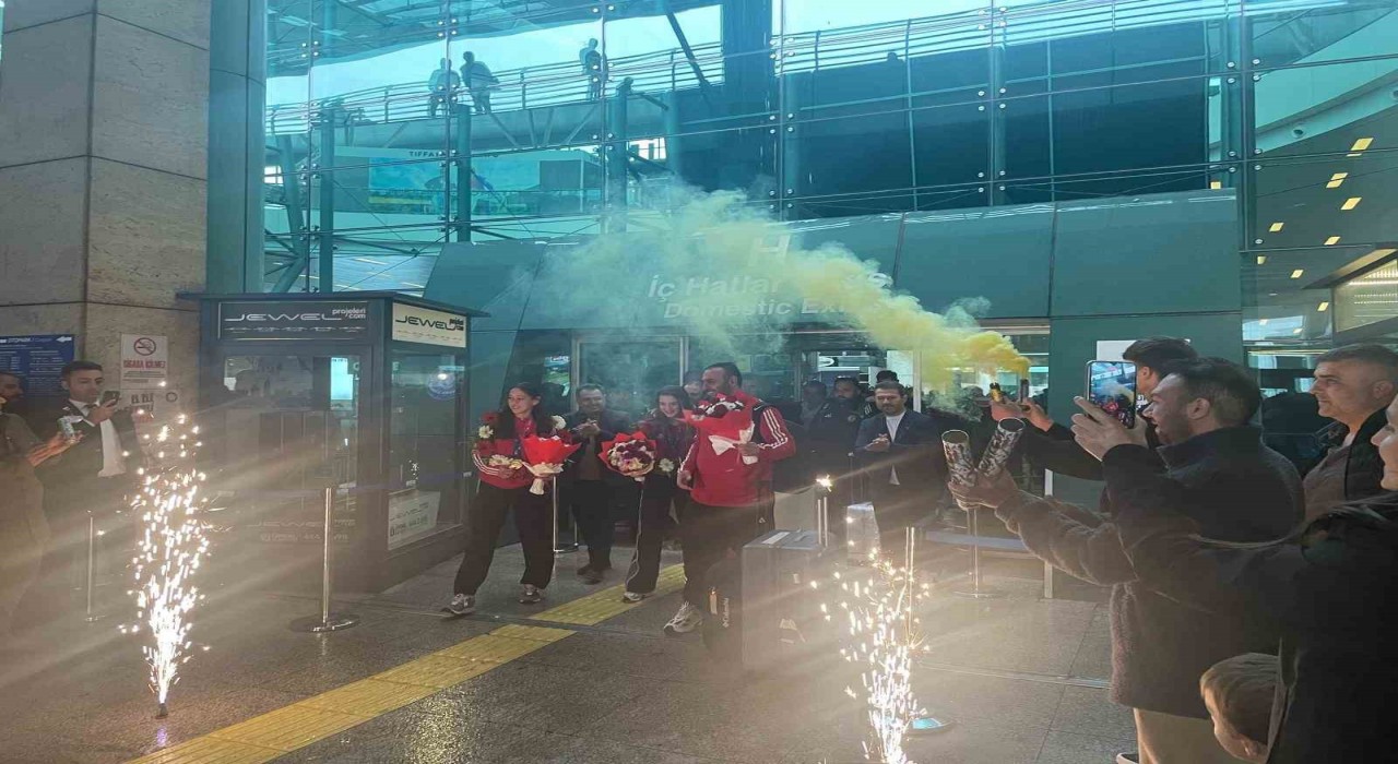 Dünya şampiyonu Taekwondo Milli Takımı Ankarada