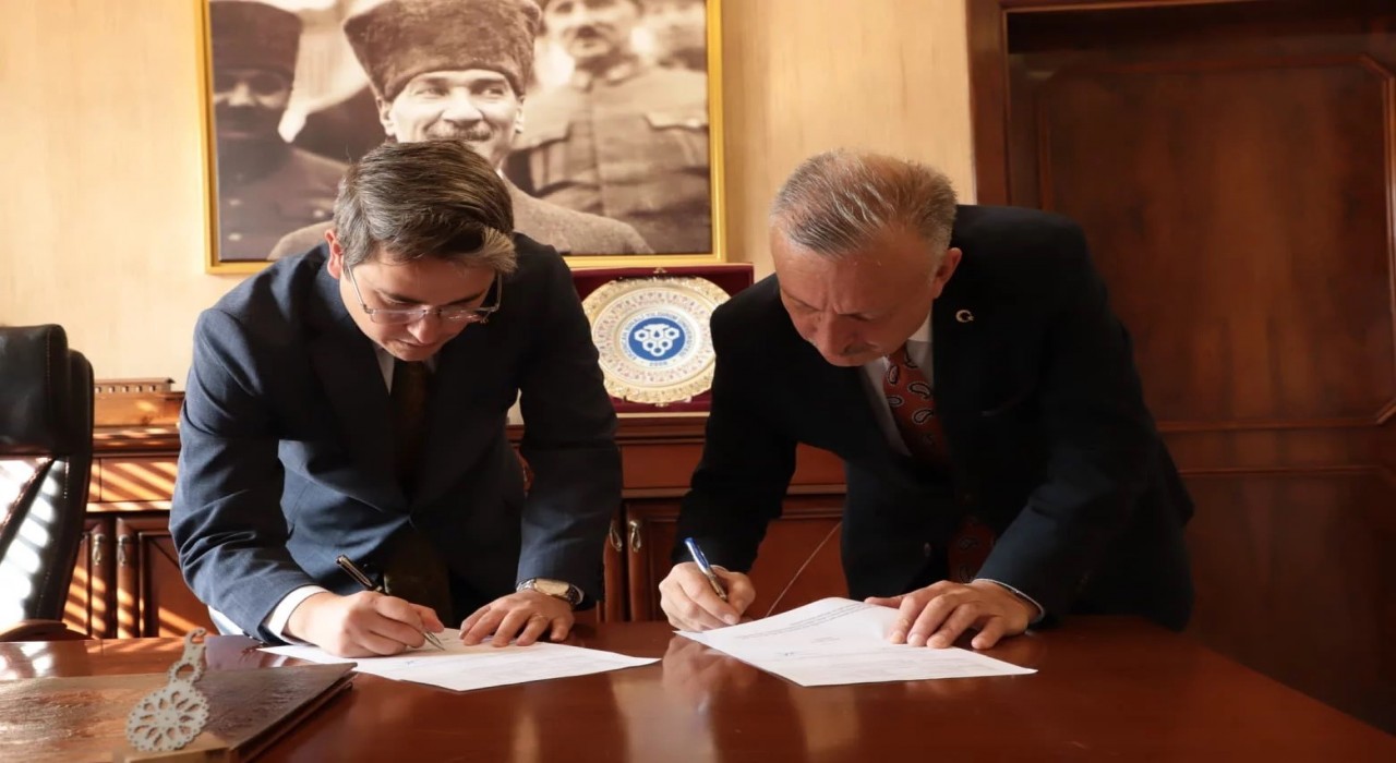 Ebu Sehl Numan Efendi Uygulama ve Araştırma Merkezi için protokol imzalandı