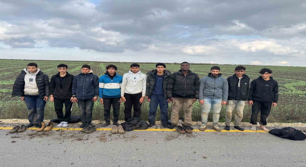 Edirnede 10 düzensiz göçmen yakalandı