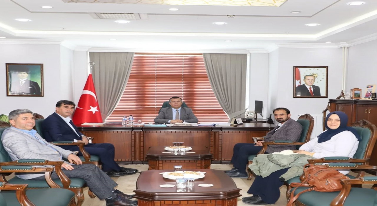 Eğitimcilerin talepleri Demircide masaya yatırıldı