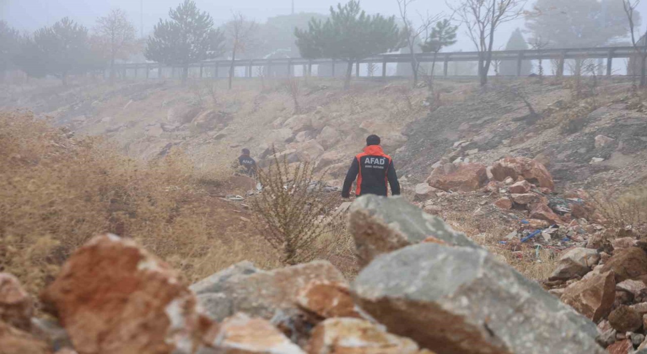 Elazığda kaybolan yaşlı adam için ekipler seferber oldu