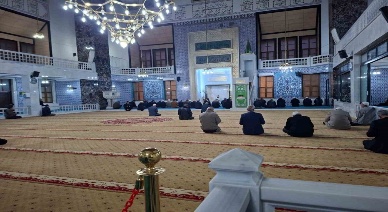 Elazığda sabah namazı buluşmaları sürüyor