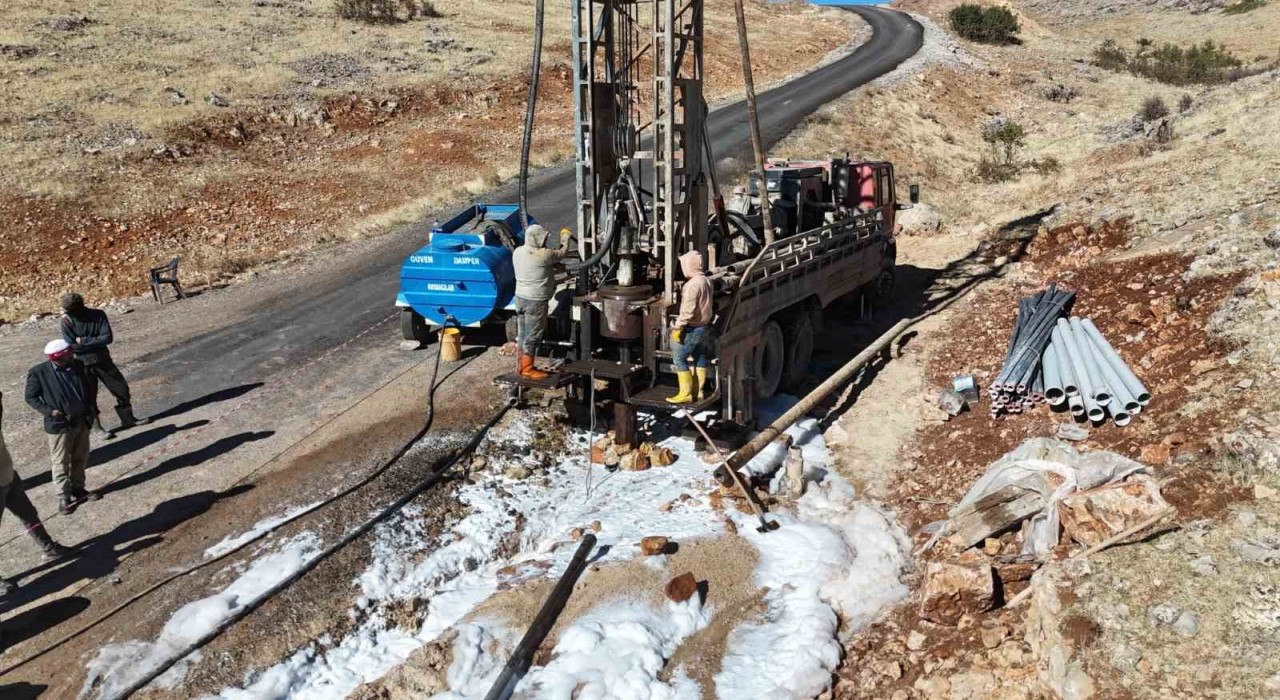 Elazığın bir köyünde daha su hasreti sona erdi