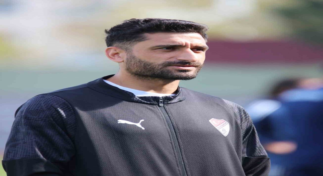 Elazığsporlu Maksutun annesi hayatını kaybetti