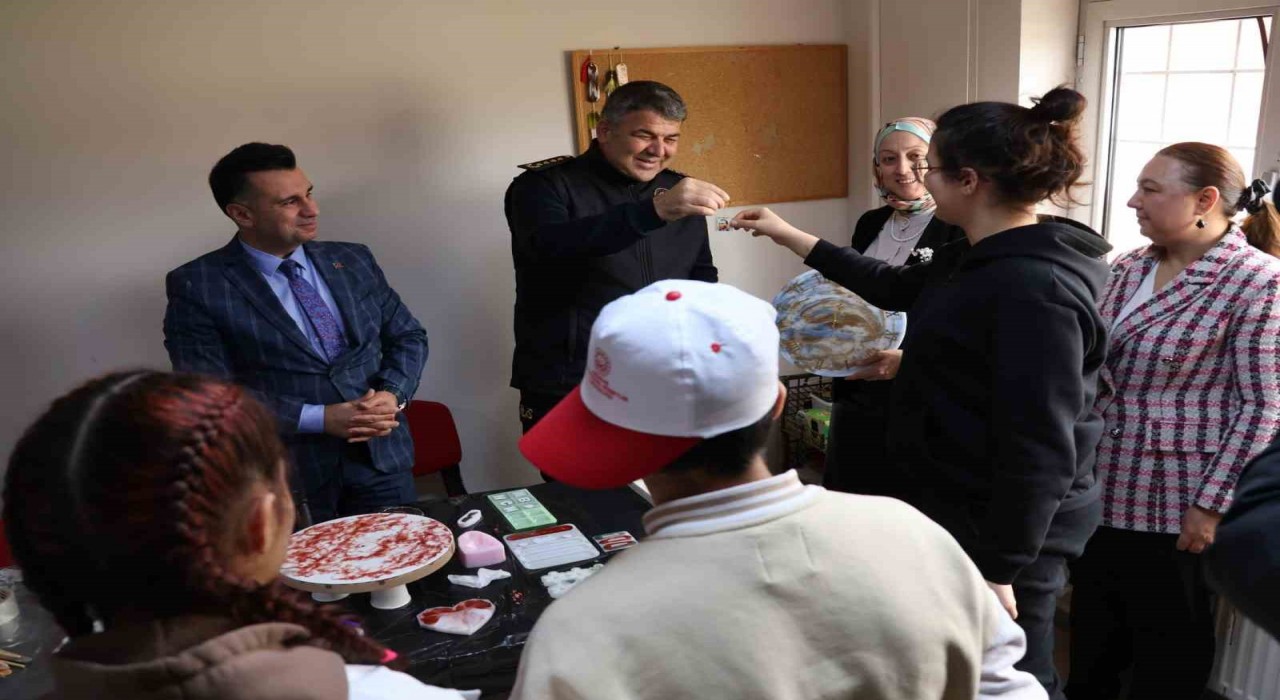 Erzurum Çocuk Evlerinde ilham veren rol model çalışması