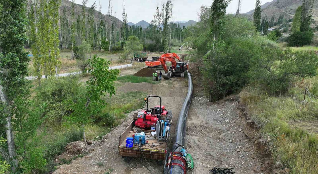 Erzurumda 6 bin 860 dekar arazi modern sulamaya kavuşuyor