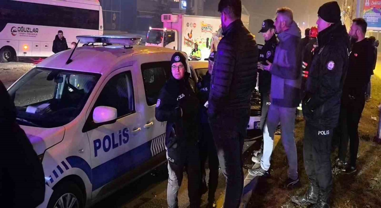 Erzurumda zincirleme kaza: 6 yaralı