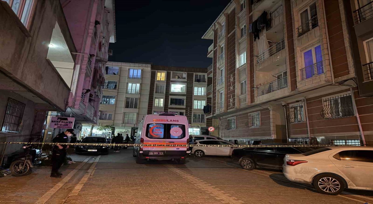 Esenyurtta binada yapılan ilaçlama nedeniyle biri bebek 4 kişi hastanelik oldu