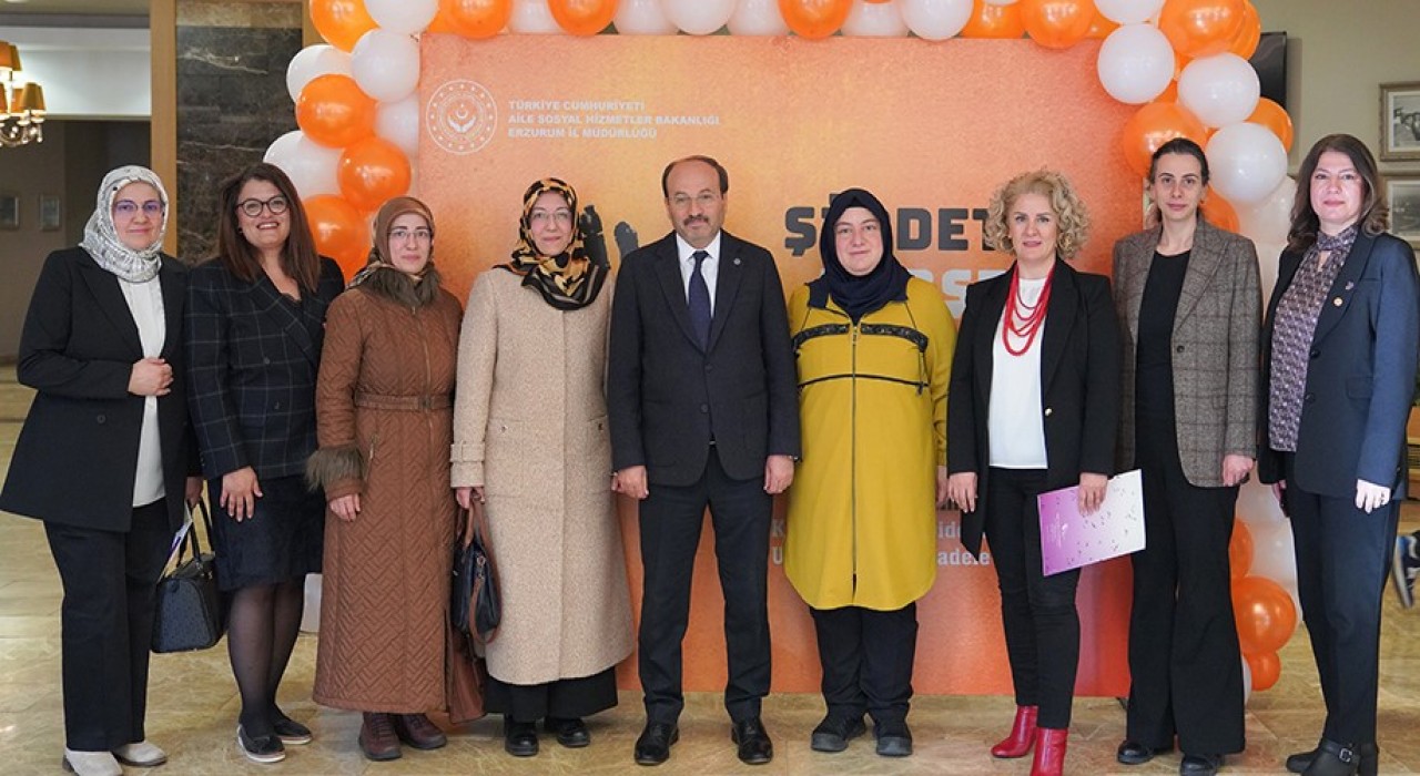 ETÜ paydaşlığında ‘Kadına yönelik şiddetin izleri paneli düzenlendi