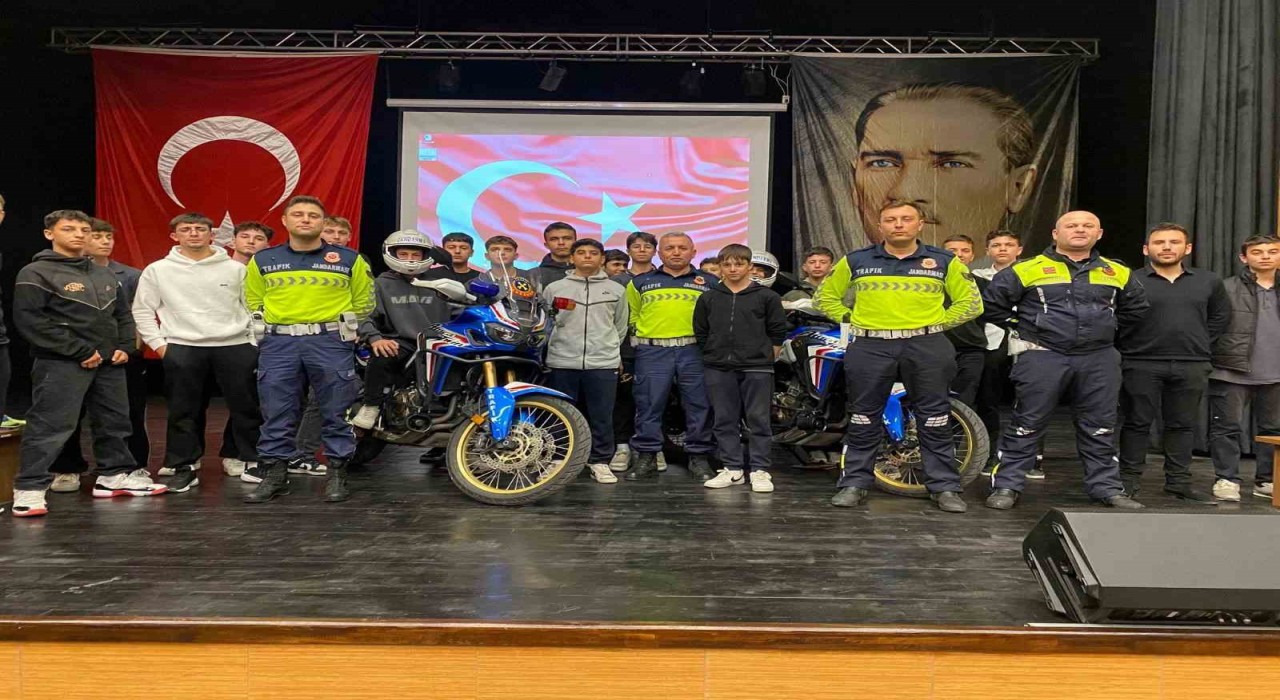 Ezinede motosiklet sürücülerine yönelik eğitim