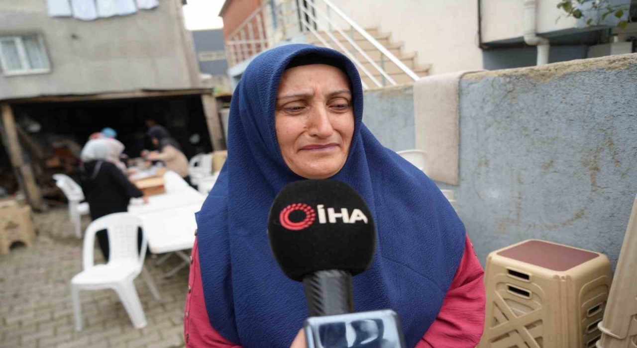 Facia anı: Komşular üstümü söndürsün diye kendimi dışarı attım