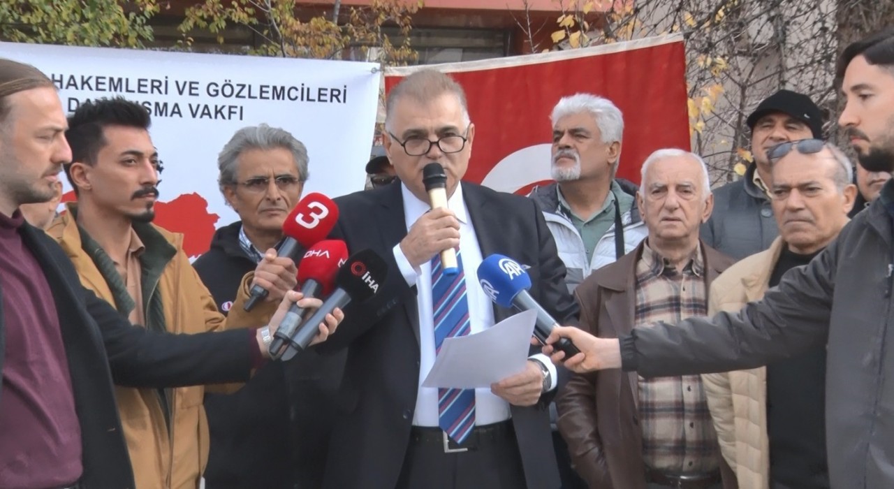 Futbol Hakemleri Dayanışma Vakfından bahis ve şike soruşturmasına tepki