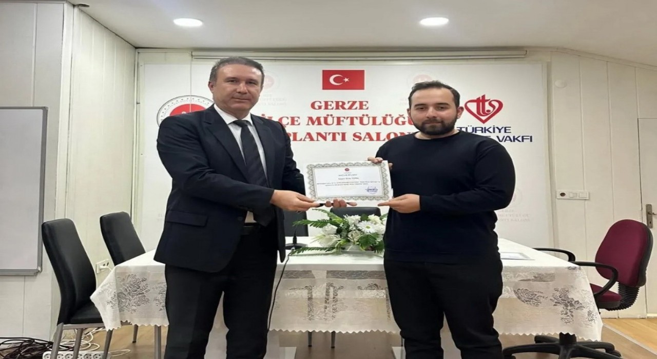 Gerzede genç din görevlilerine ‘babalık bilinci eğitimi