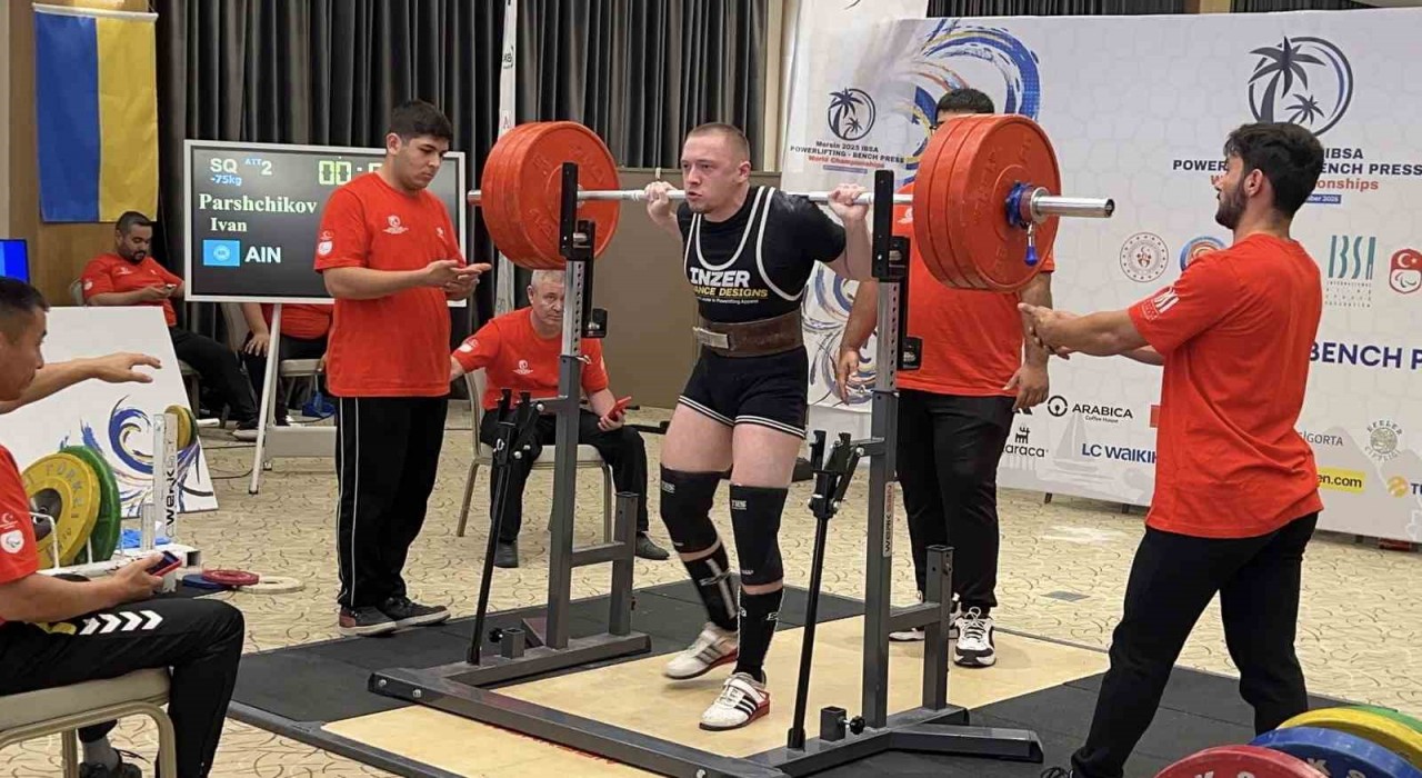 Görme Engelliler Dünya Halter Şampiyonası, Mersinde sürüyor