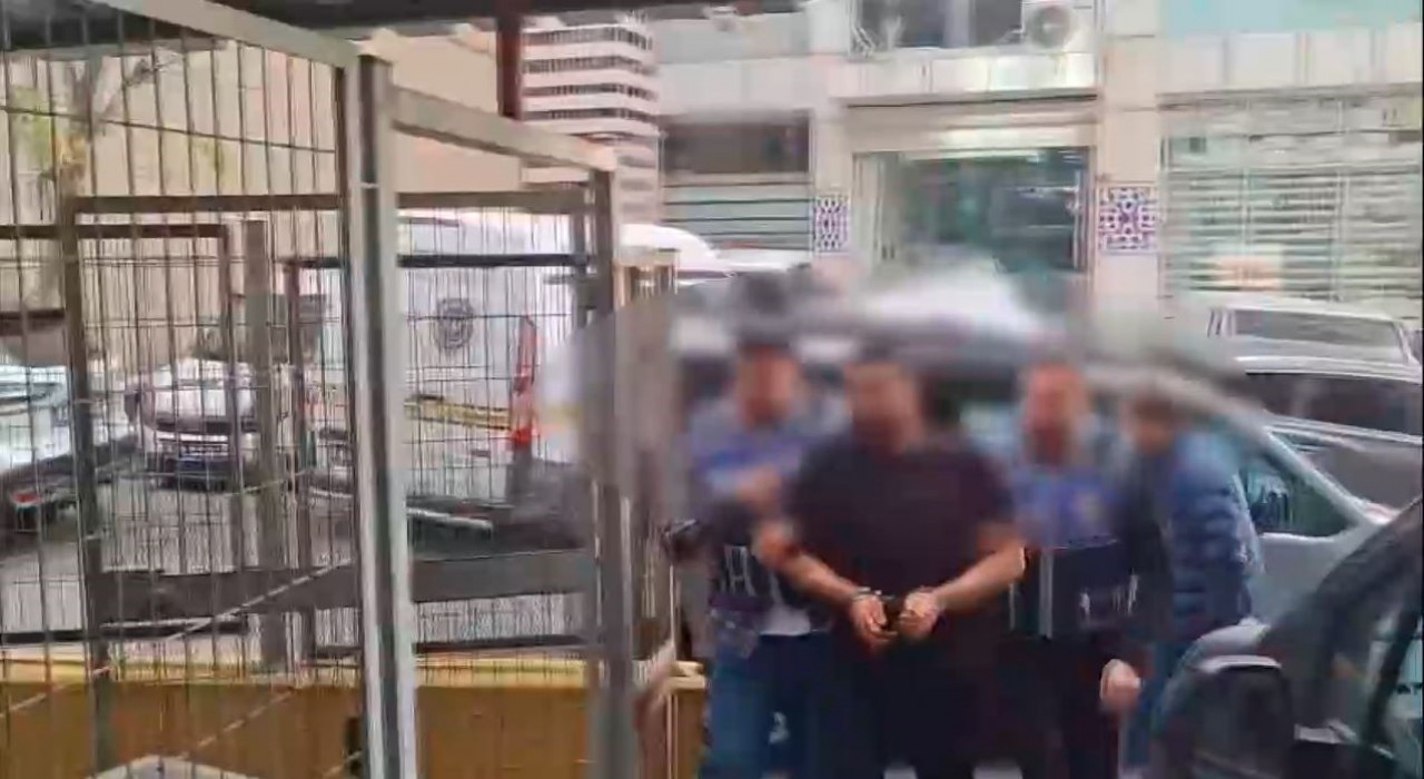 Güngörende 2 kargocuyu silahla yaralayan esnaf yakalandı