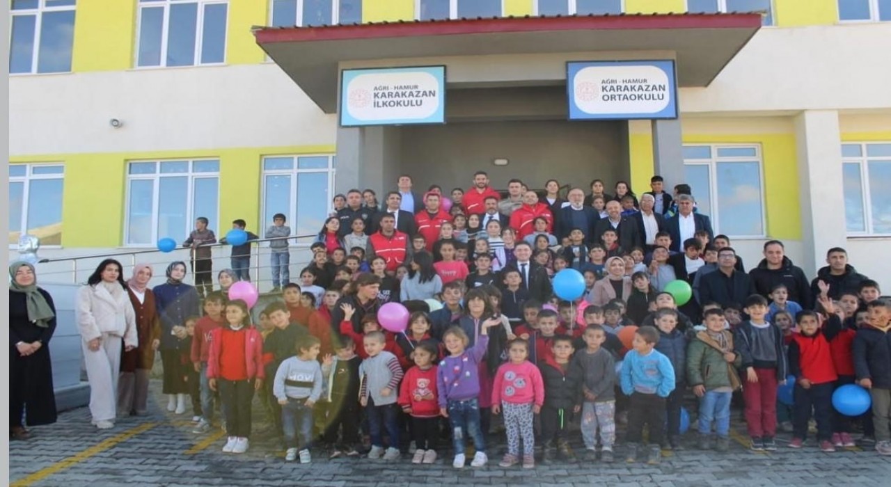 Hamurda Mutlu et, mutlu ol projesi öğrencileri sevindirdi