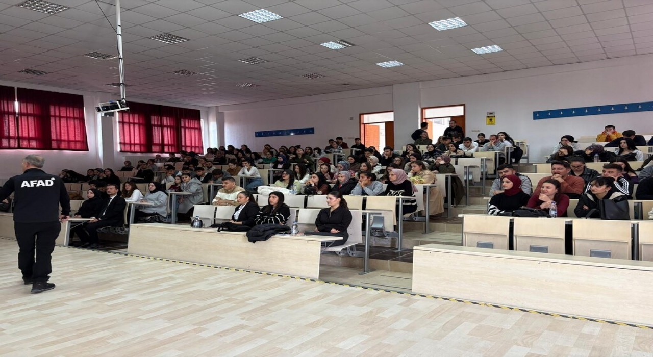 Hisarcık MYOda afet farkındalık ve bina tahliye eğitimi