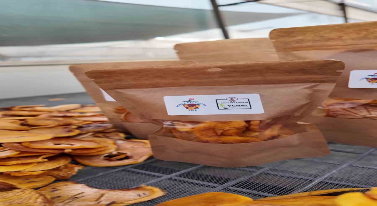 Honazın meşhur cennet hurmasının cips olarak sofralara yolculuğu başladı