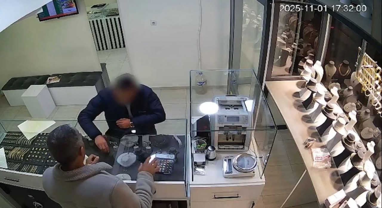 Iğdırda sahte altın operasyonu: Anne ve iki kardeş suçüstü yakalandı