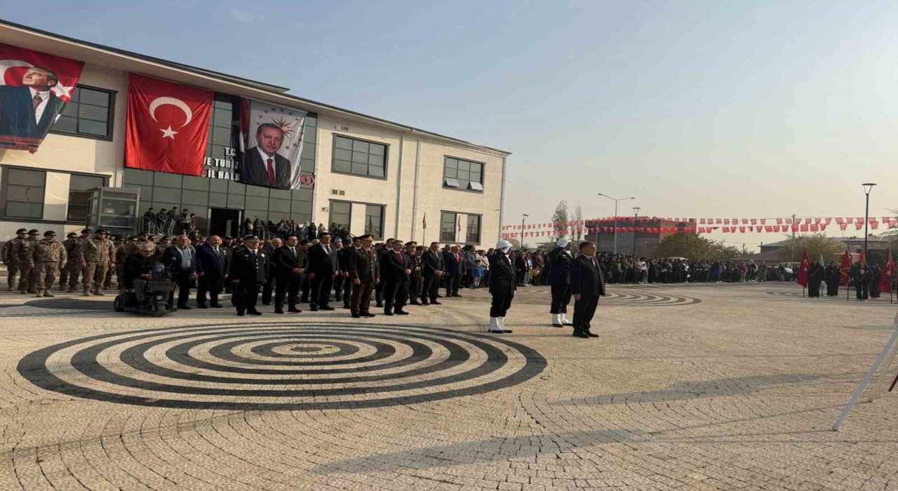 Iğdırın düşman işgalinden kurtuluşunun 105inci yıl dönümü törenlerle kutlandı