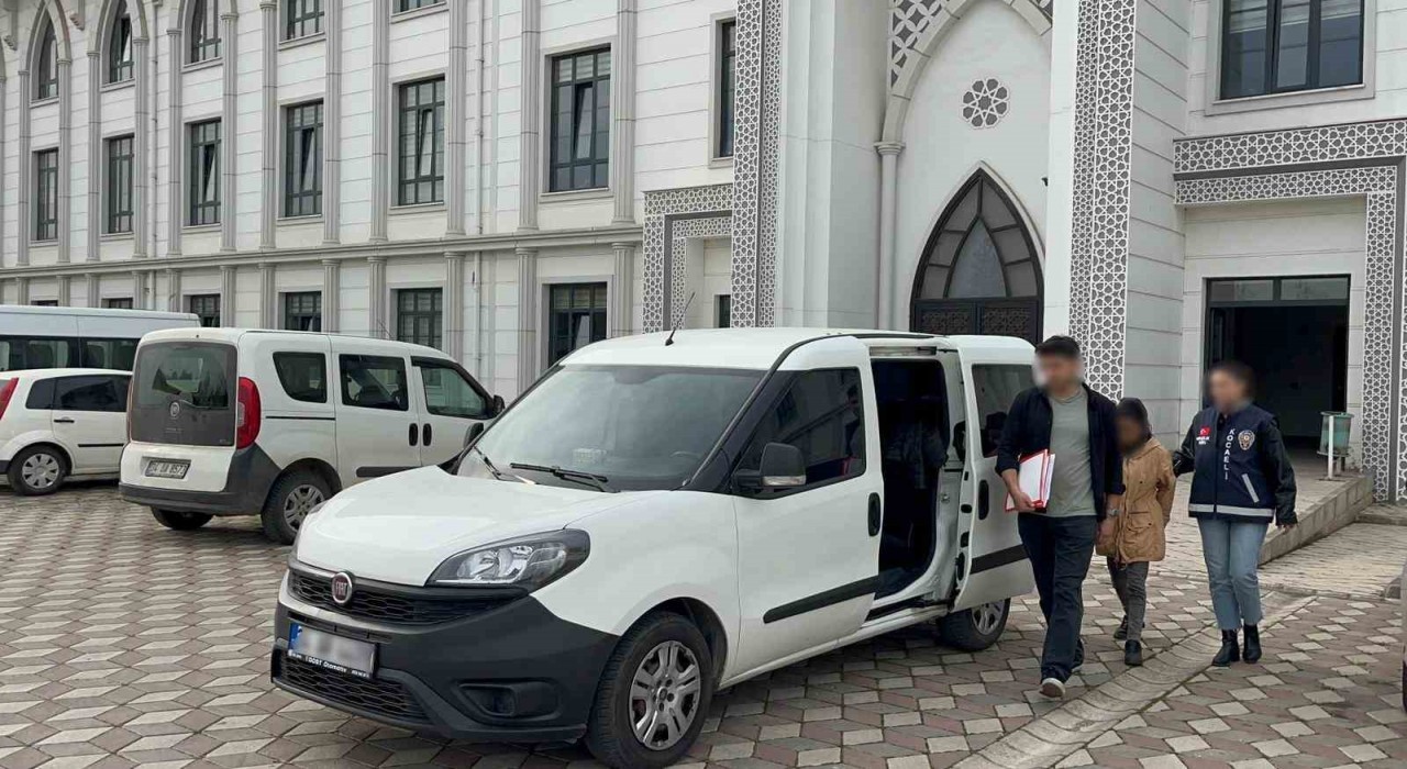 İki evden toplam 320 bin TLlik ziynet eşya çalan şahıs tutuklandı