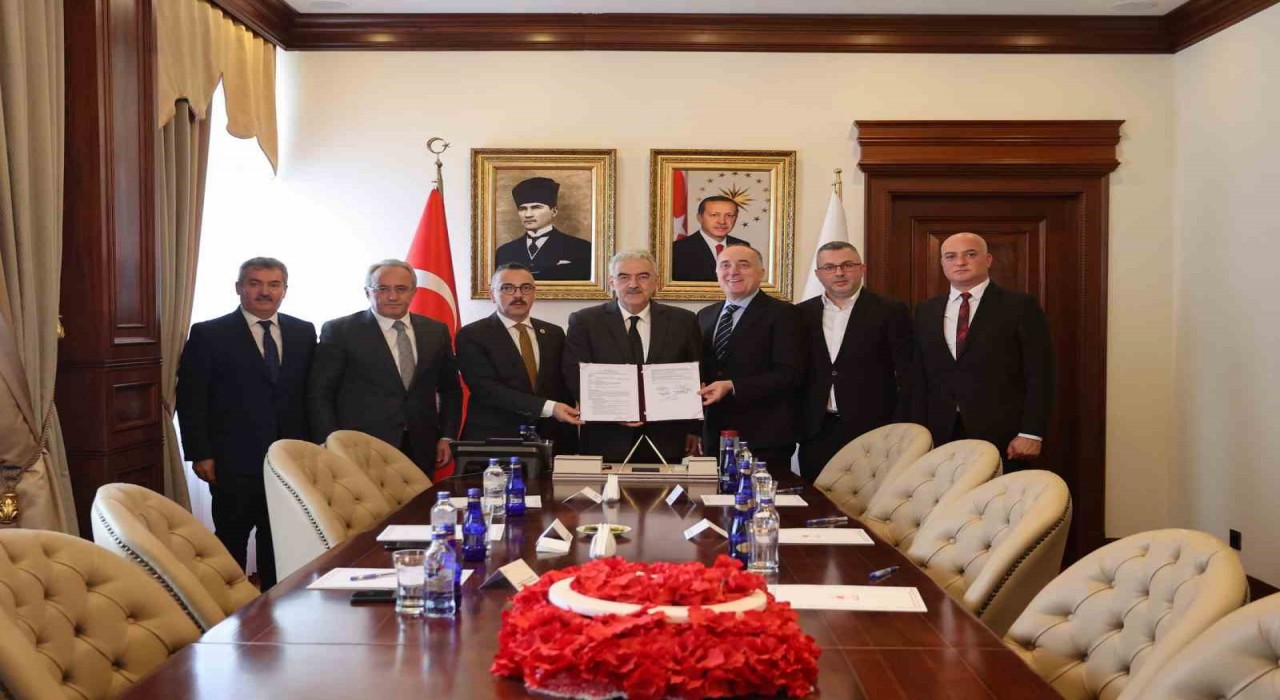 İnegöle anaokulu için imzalar atıldı