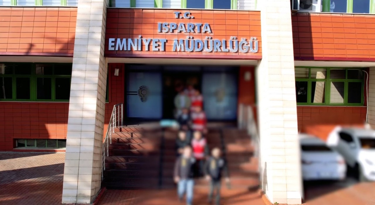 Isparta merkezli dev Arı Kovanı operasyonu: 850 milyonluk kara para ağı çökertildi