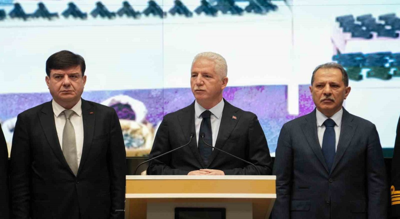 İstanbul Valisi Davut Gül: Bu yılın ilk 10 ayında 145 organize suç çetesi çökertildi