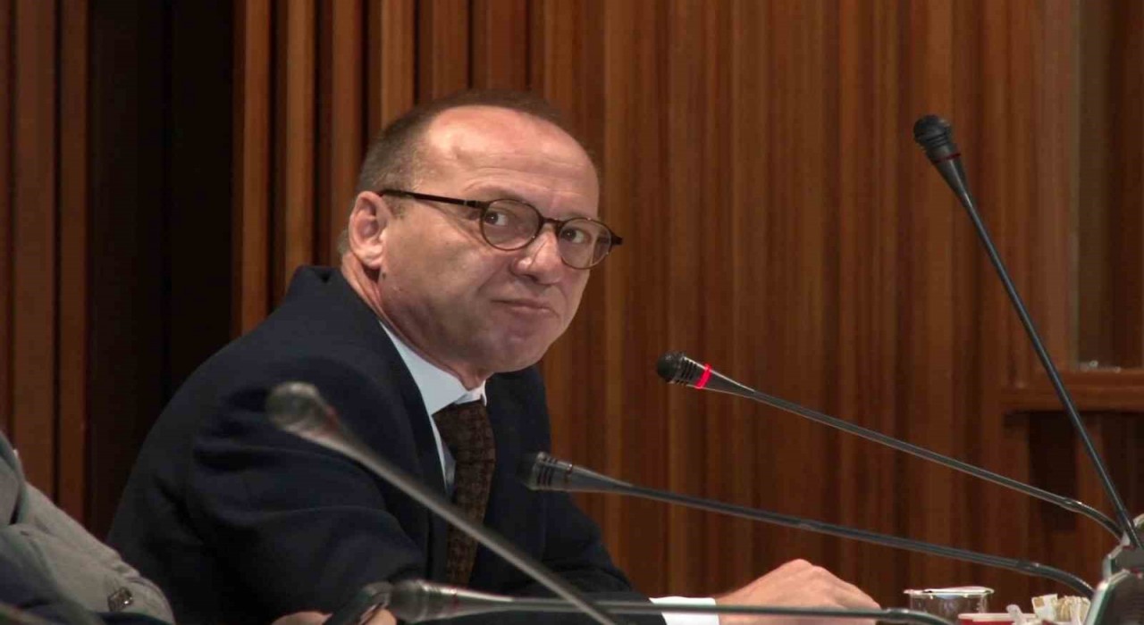 İstanbulda metrobüslere, özel günlerde FSM Köprüsünü kullanma kararı