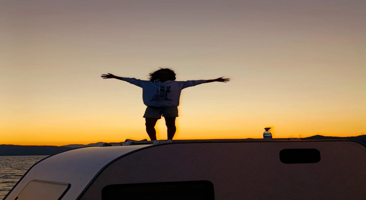 İstanbulun yoğunluğundan bunalan aile, şehri terk edip doğada yaşamaya başladı