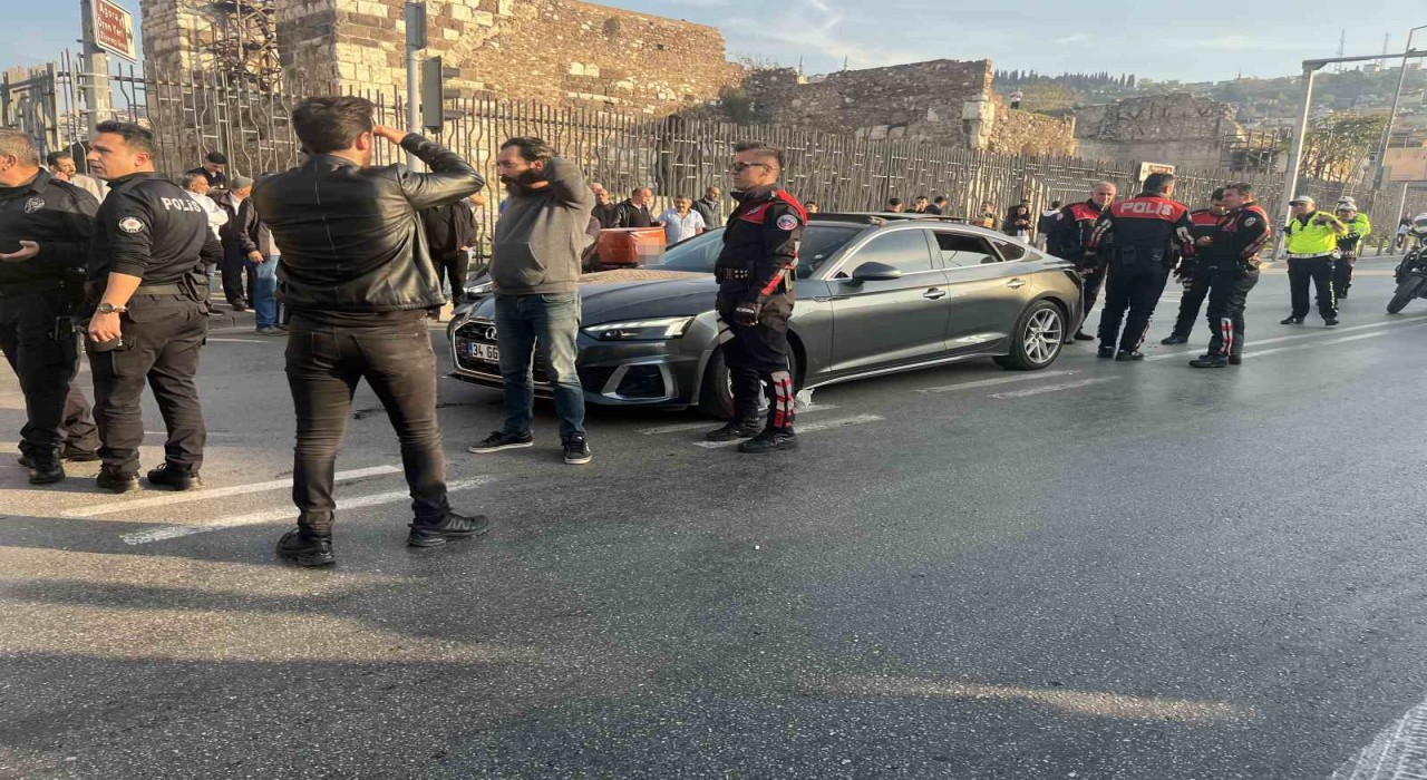 İzmirde silahlı saldırı: 1 ağır yaralı