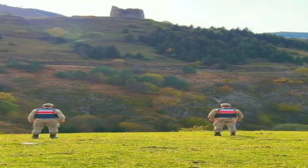 Jandarma Ardahanın doğal güzelliklerini paylaştı