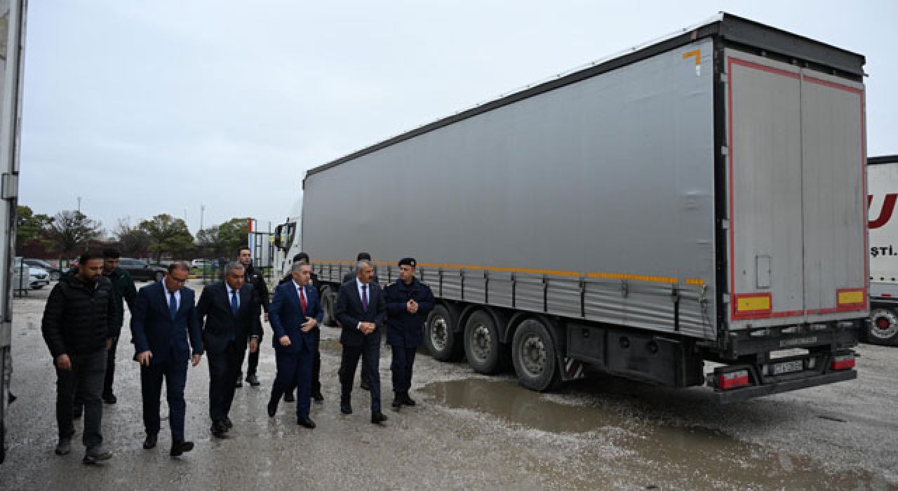 Kapıkule Sınır Kapısı’nda Rekor Tır Geçişi